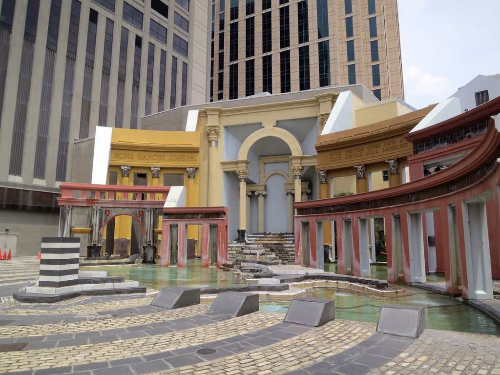 16360187545_f1602d48f2_b